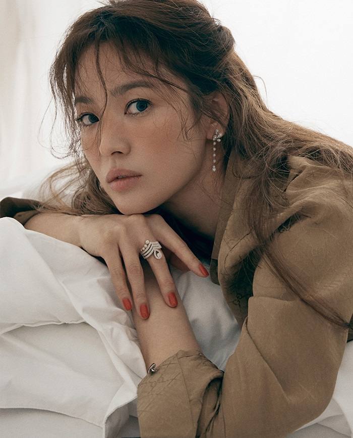 Song Hye Kyo @ ELLE Singapore May 2020