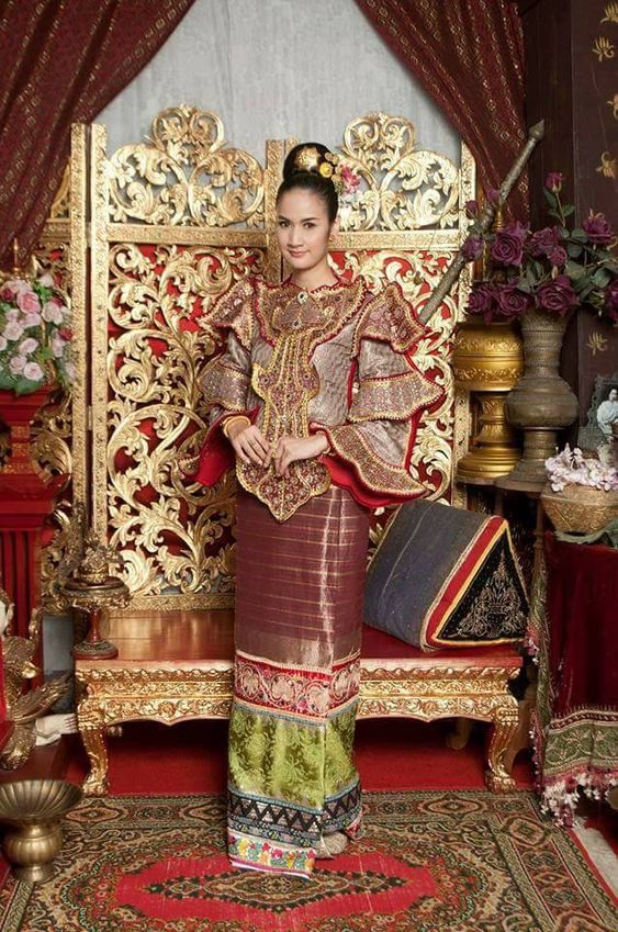 Tai Khuen ethnic