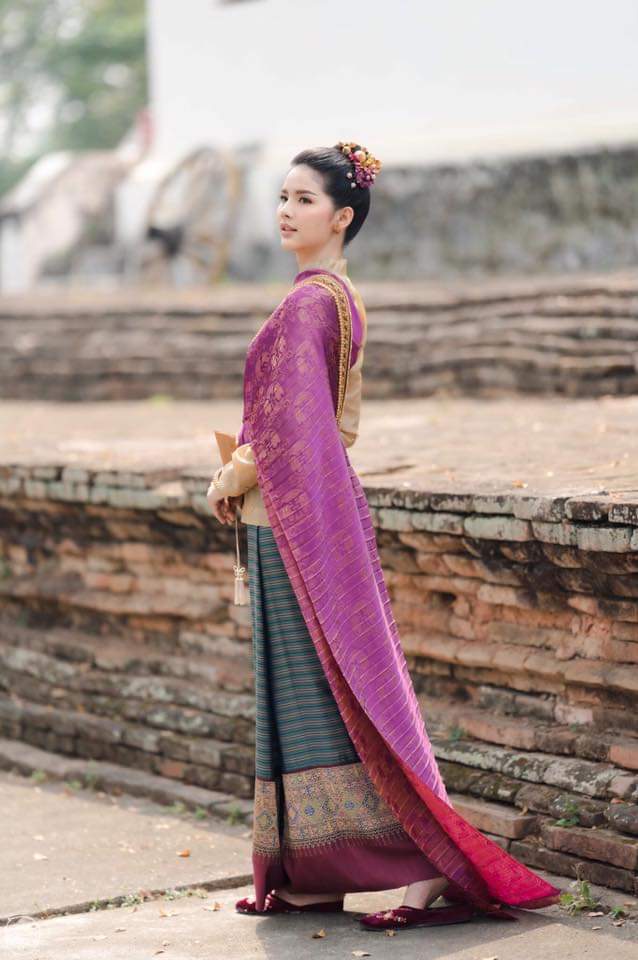 Tai yuan ethnic - Lanna traditional costume, Thailand
