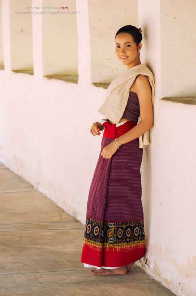 Tai yuan ethnic - Lanna traditional costume, Thailand