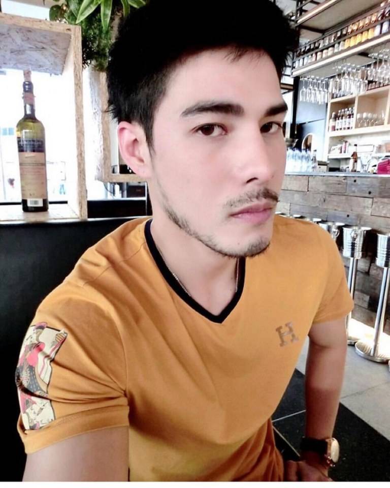 แทนไท รัตนเดช กฤตกิตินันท์ หล่อ เข้ม เซ็กซี่โดนใจ