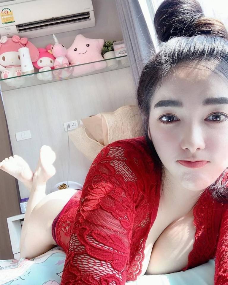 รวมภาพ และ คลิปเต้น เด้ง ดึ๋ง ดั๋ง ของน้องใบเฟิร์น กุลธาดา