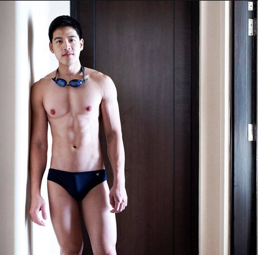 ถอดโชว์เรือนร่าง 2647
