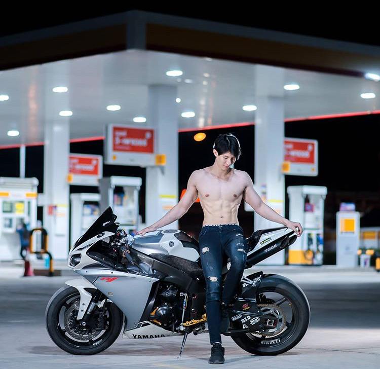 ถอดโชว์เรือนร่าง 2656