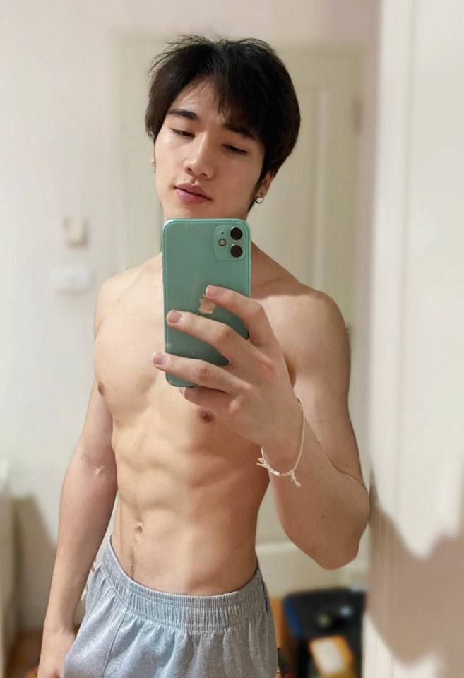 ถอดโชว์เรือนร่าง 2657