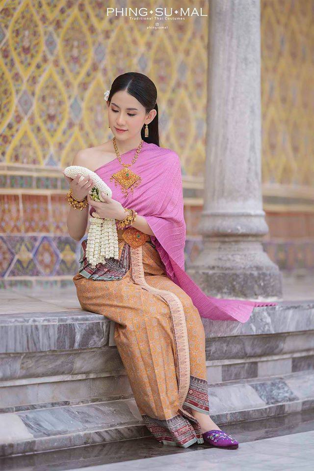 THAI NATIONAL COSTUME, Thailand.