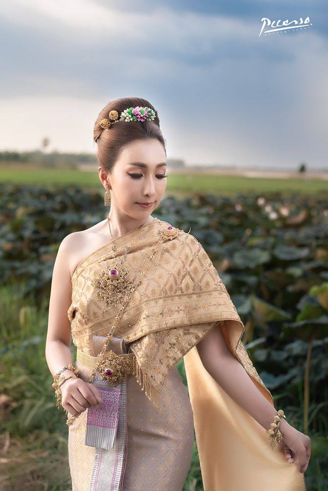 Thai dress: ชุดไทย, Thailand