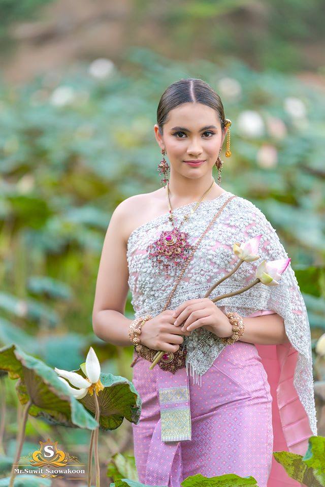 Thai dress: ชุดไทย, Thailand