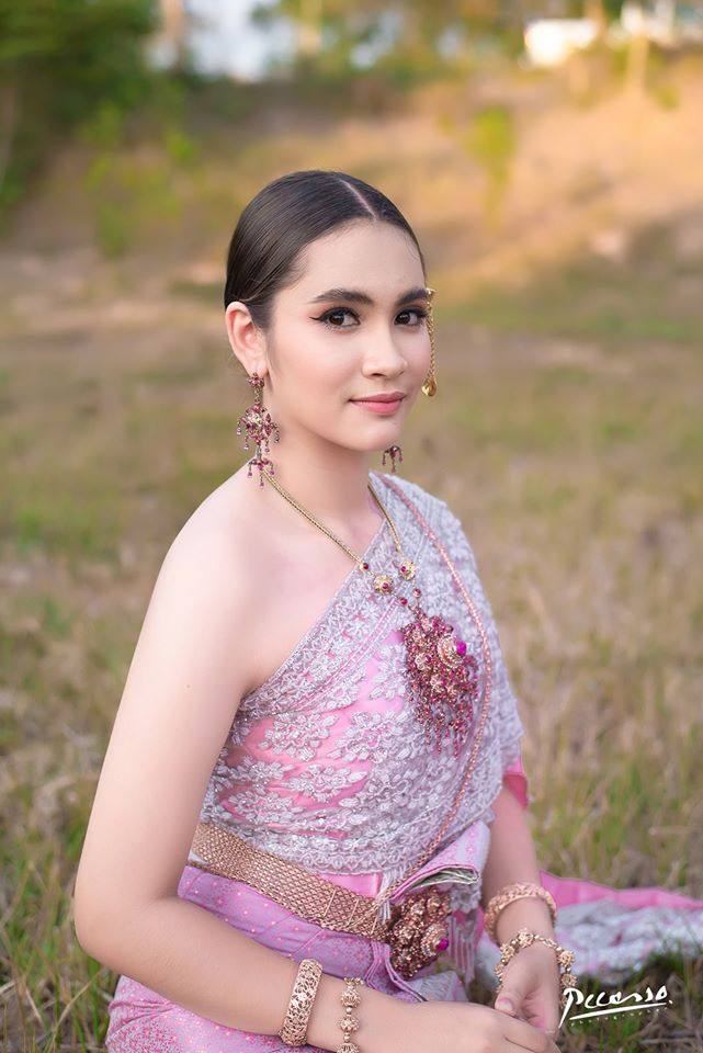 Thai dress: ชุดไทย, Thailand