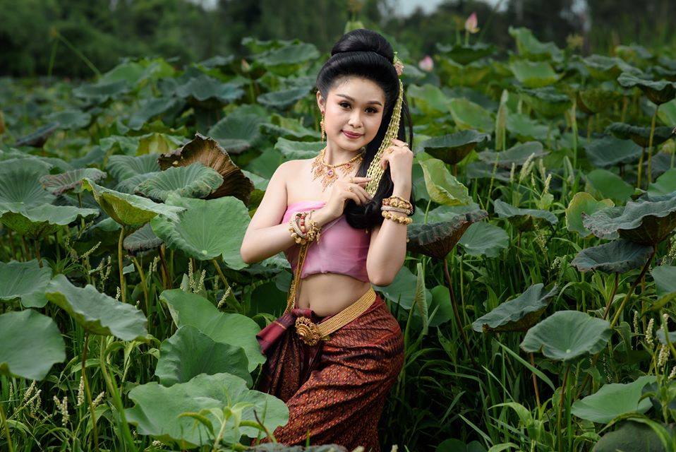 Thai dress: ชุดไทย, Thailand
