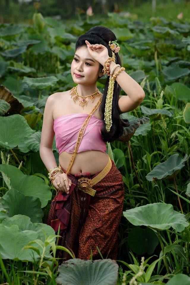 Thai dress: ชุดไทย, Thailand
