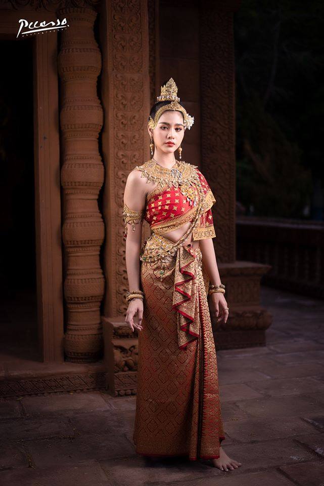 Thai dress: ชุดไทย, Thailand