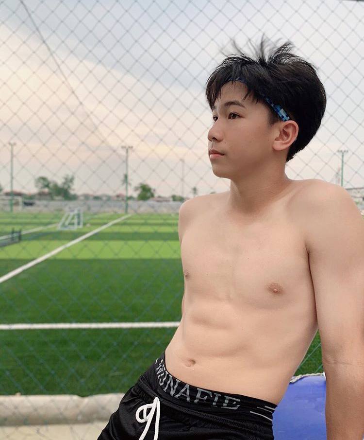 ฟิตเปรี๊ยะ ที่แปดสิบเอ็ด