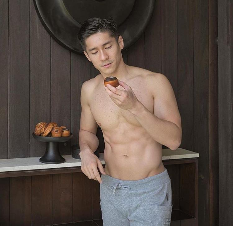 male body 228