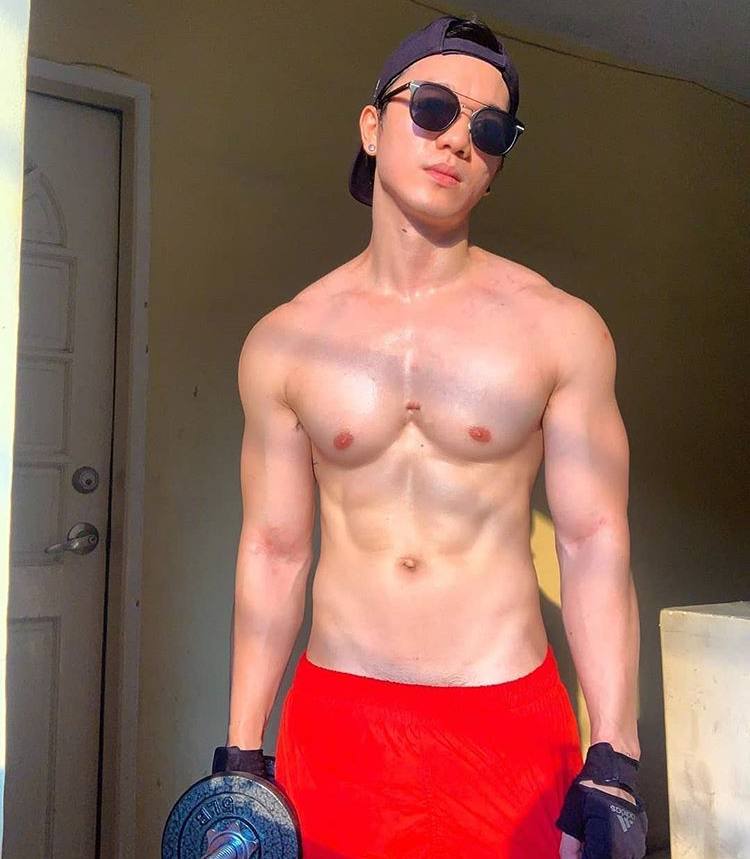 male body 228