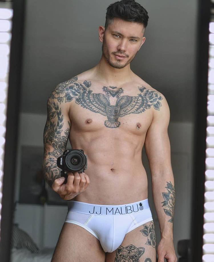 male body 228