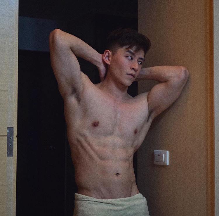 male body 228