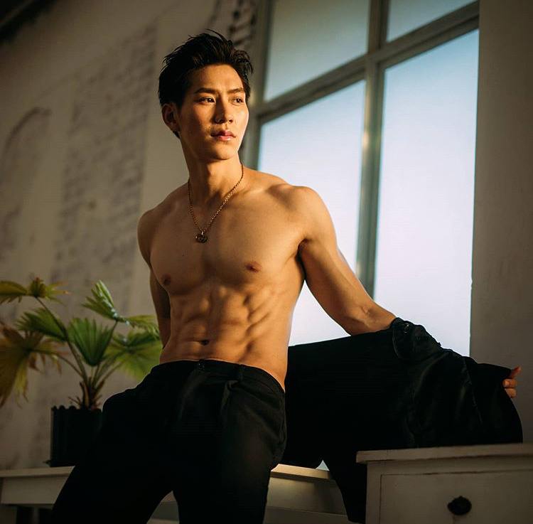 male body 230