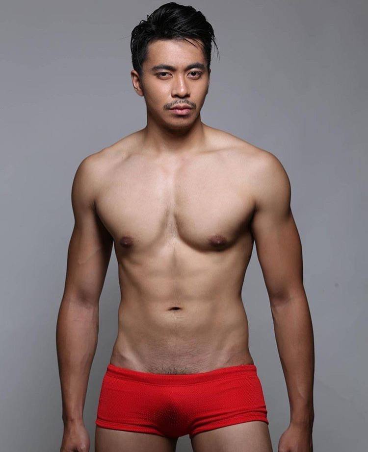 male body 230