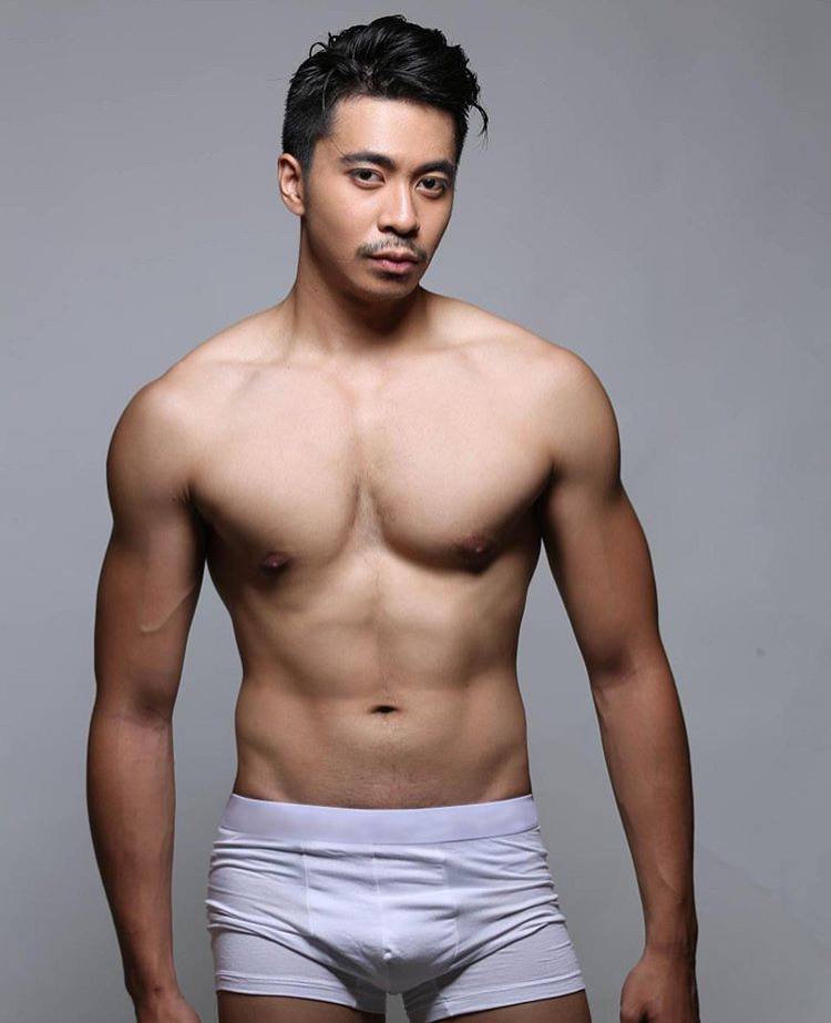 male body 230