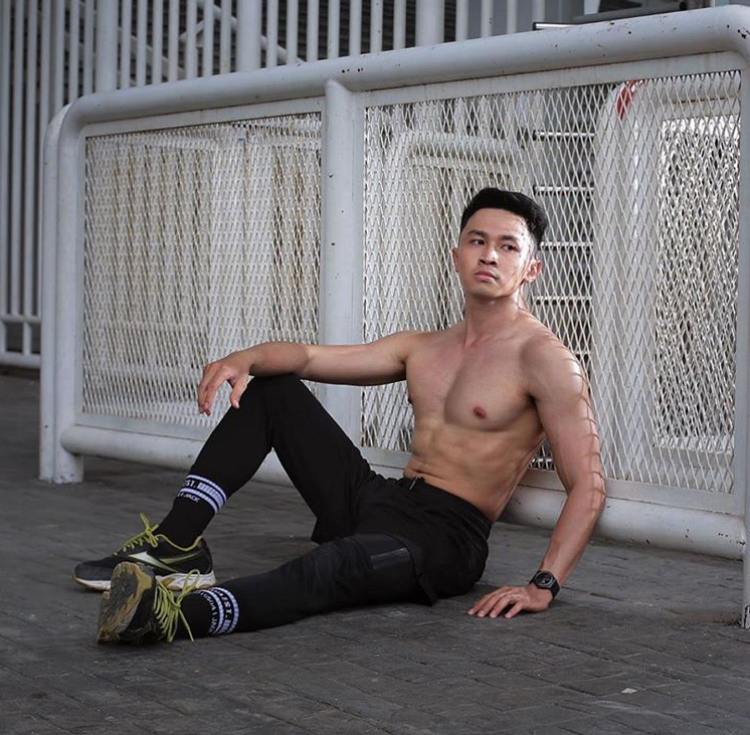 male body 230