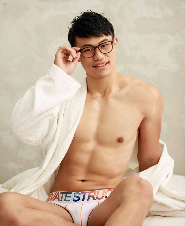 ถอดโชว์ประปราย /47/