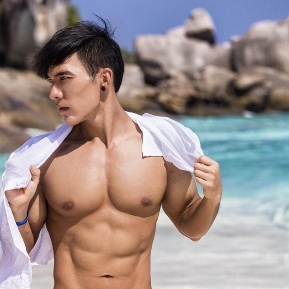 male body 232