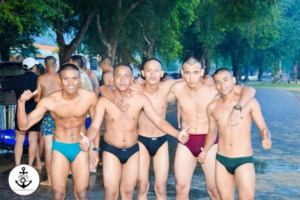 ทหาร