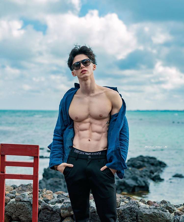 เกาหลีน่ารักหุ่นล่ำ #2