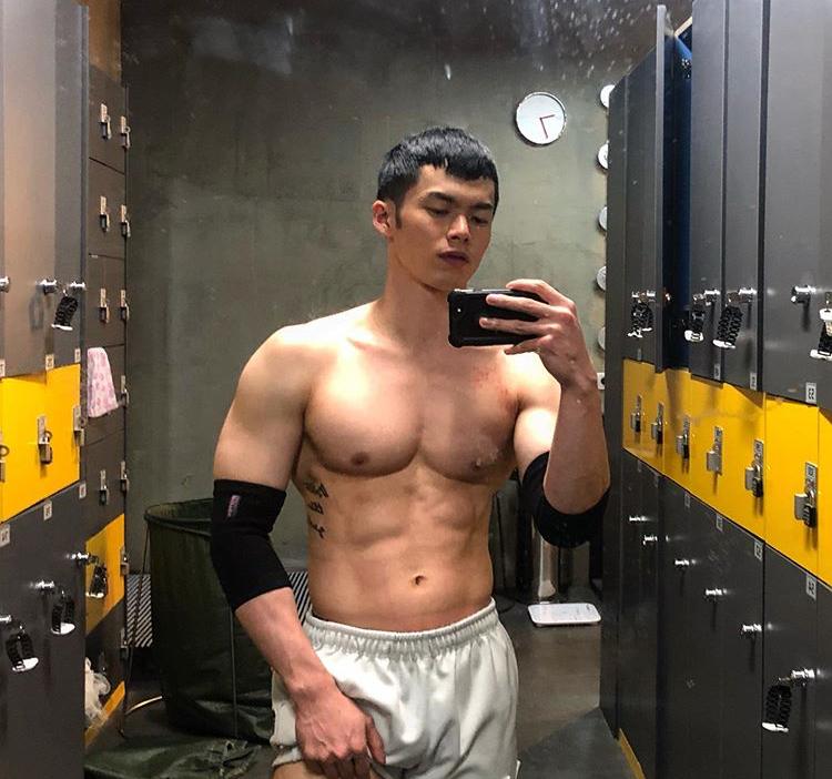 เกาหลีน่ารักหุ่นล่ำ #2