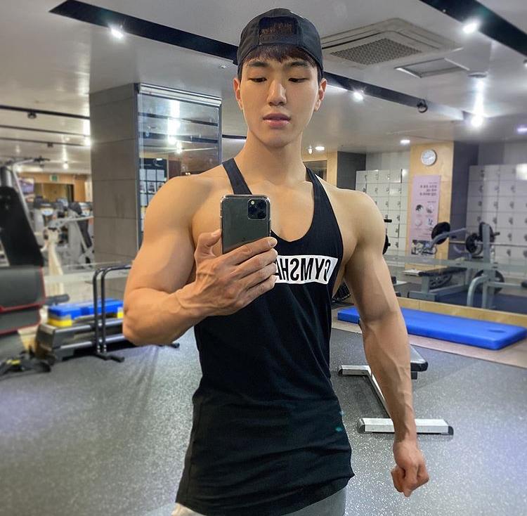 เกาหลีน่ารักหุ่นล่ำ #4