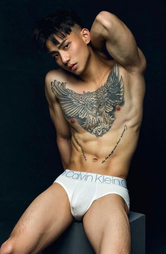 ล่อตา ล่อใจ ล่อ...