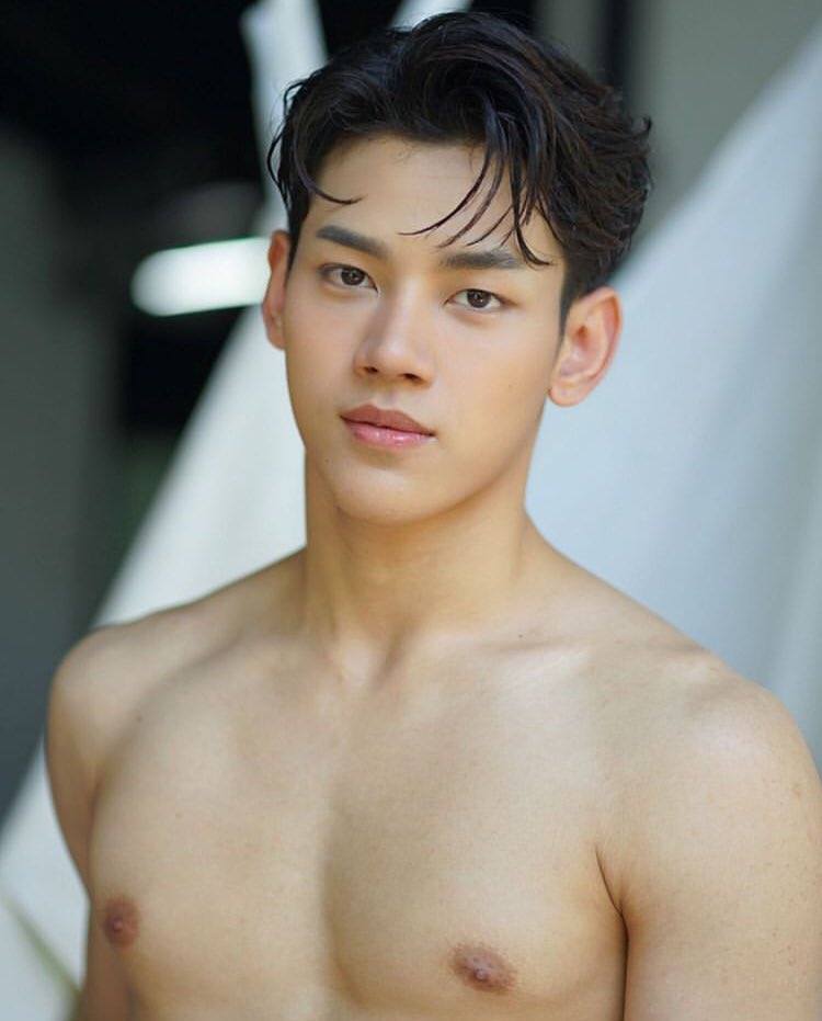ชอบหลายคน