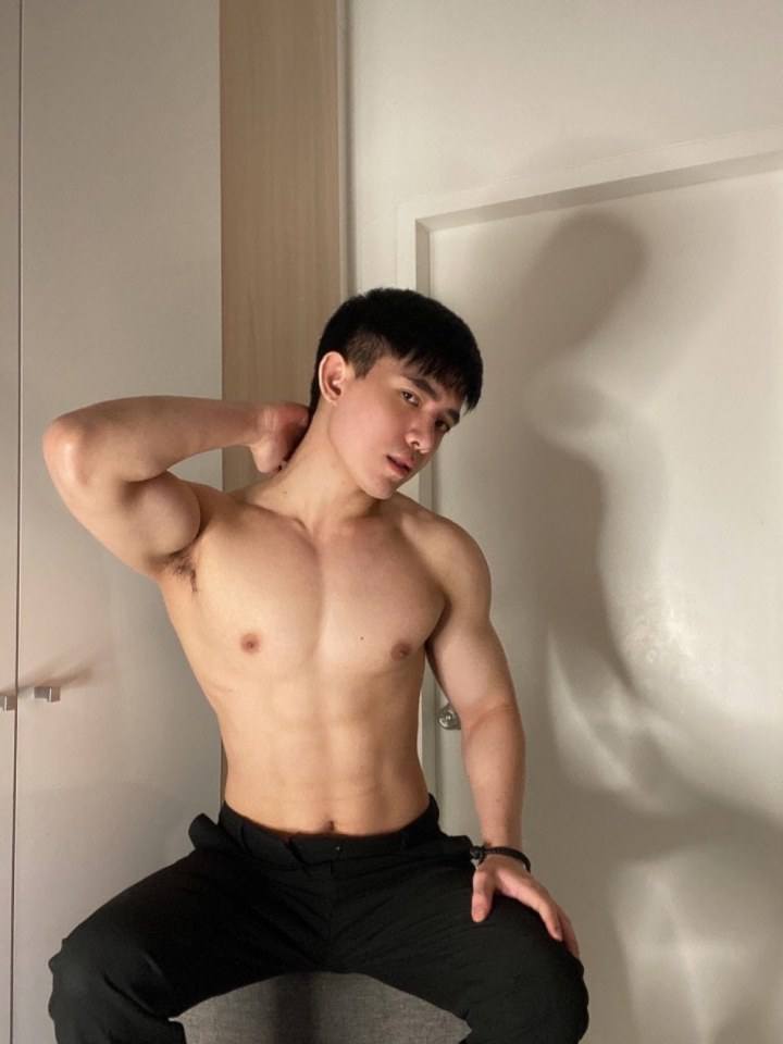 ชอบหลายคน