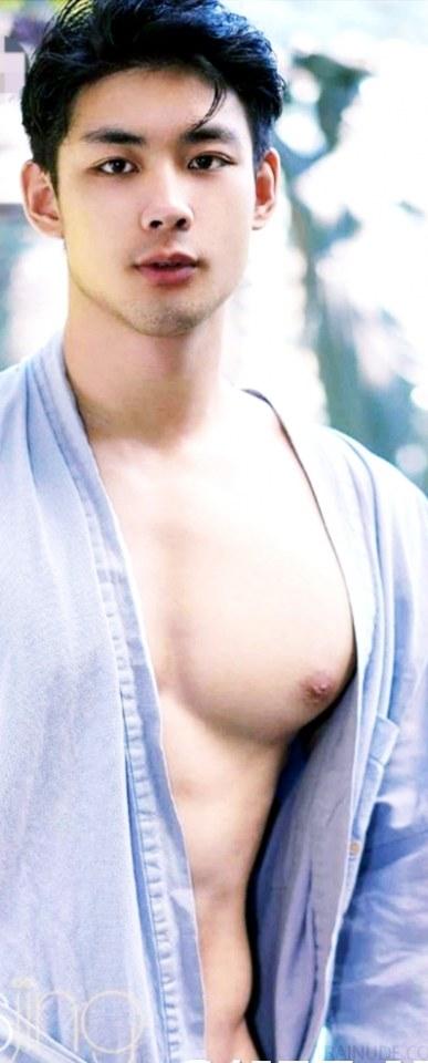 รูปหน้า.อก.เอว.สะโพก.ต้นขา.บั้นท้าย..ได้ใจไปหมด