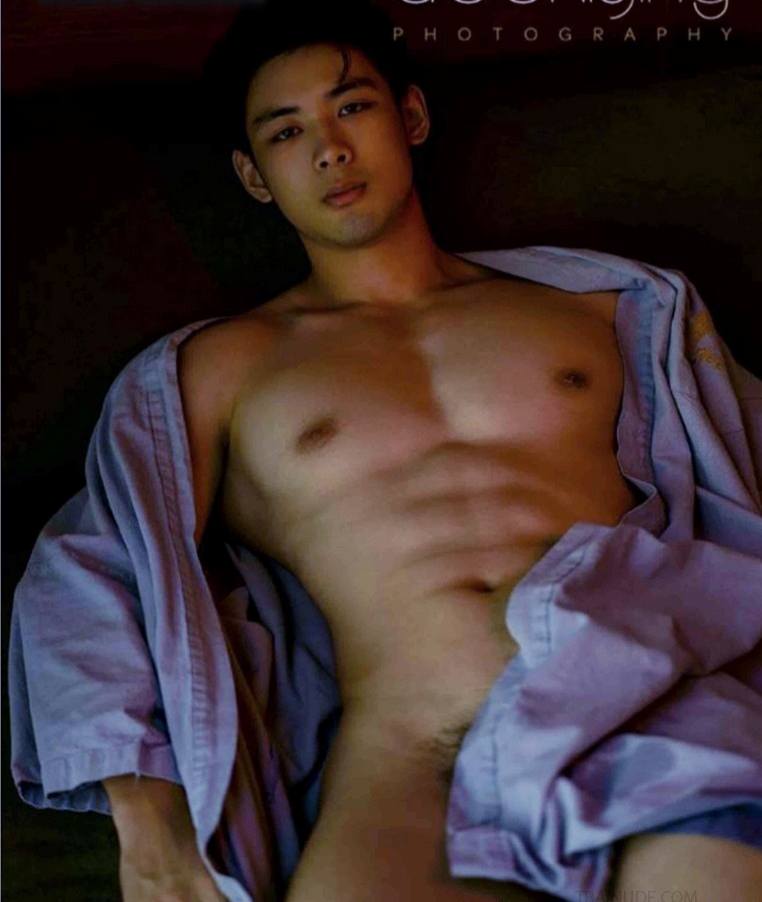 รูปหน้า.อก.เอว.สะโพก.ต้นขา.บั้นท้าย..ได้ใจไปหมด