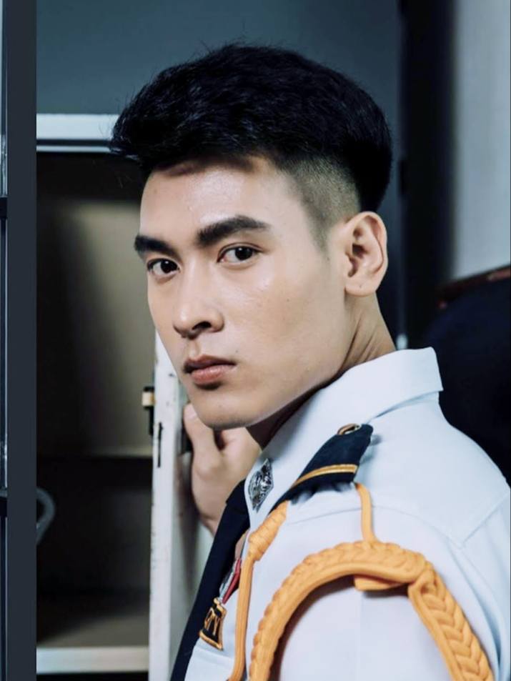 สมมติว่าถ้า(รปภ.)จะหล่อและหุ่นดีขนาดนี้..