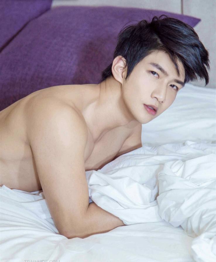 ฮีเปลือย..