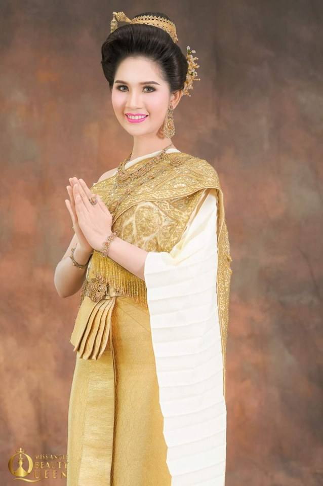 ชุดไทยจักรพรรดิ-Thai Chakraphat