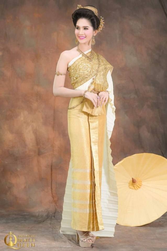 ชุดไทยจักรพรรดิ-Thai Chakraphat