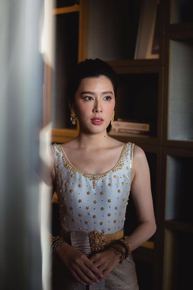 Thai wedding dress | Thailand &ldquo;ชุดไทยจันทร์โสมา&rdquo;