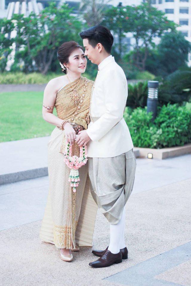 Thai wedding dress | Thailand &ldquo;ชุดไทยจันทร์โสมา&rdquo;
