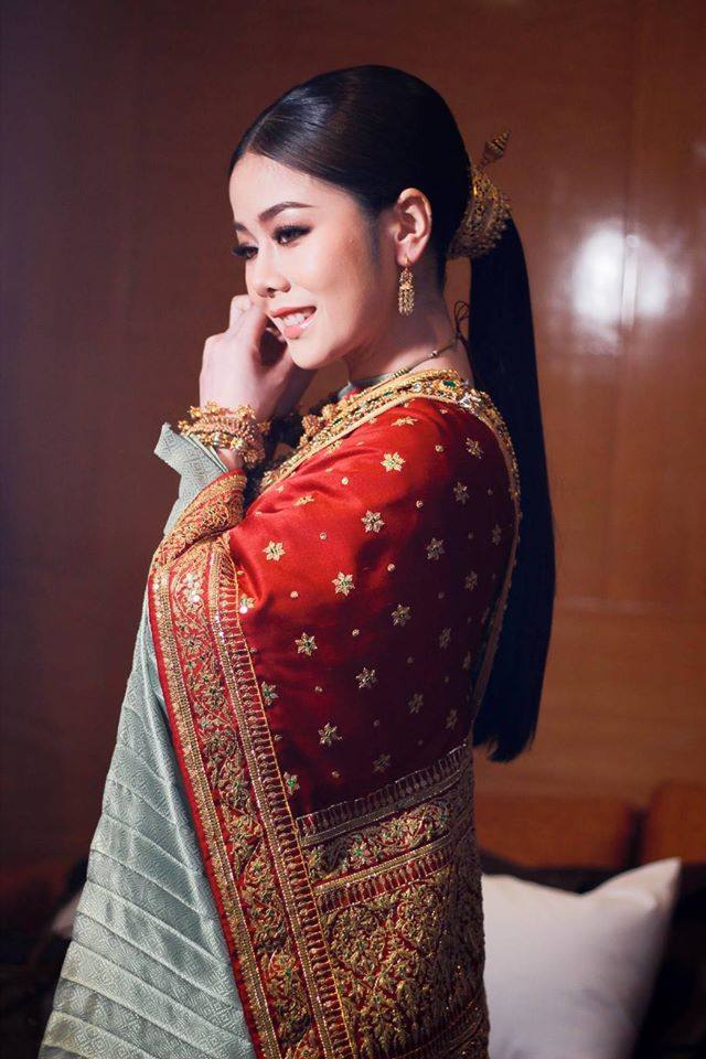 Thai wedding dress | Thailand &ldquo;ชุดไทยจันทร์โสมา&rdquo;