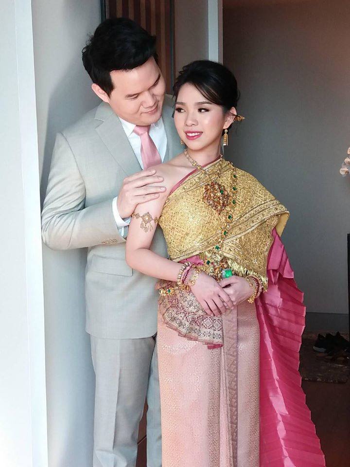 Thai wedding dress | Thailand &ldquo;ชุดไทยจันทร์โสมา&rdquo;