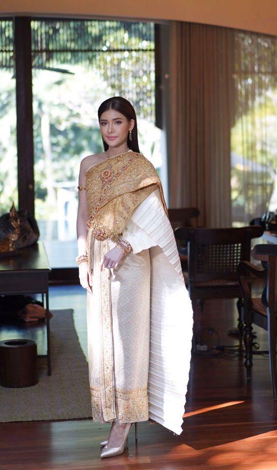 Thai wedding dress | Thailand &ldquo;ชุดไทยจันทร์โสมา&rdquo;