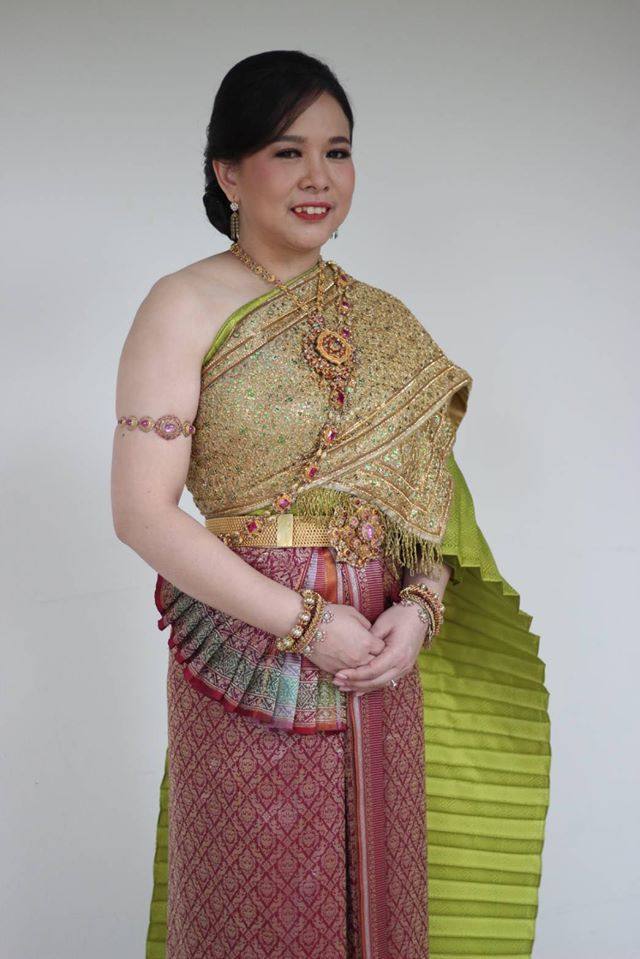 Thai wedding dress | Thailand “ชุดไทยจันทร์โสมา”