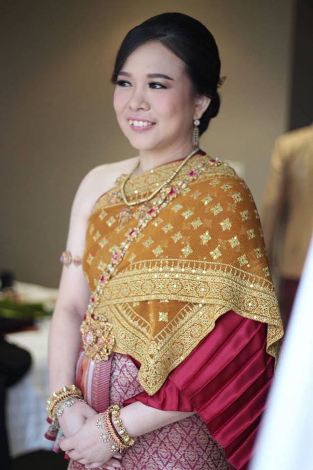 Thai wedding dress | Thailand “ชุดไทยจันทร์โสมา”