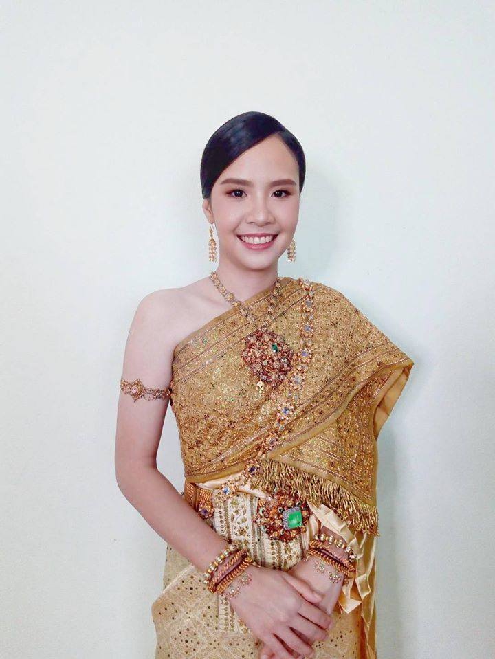 Thai wedding dress | Thailand “ชุดไทยจันทร์โสมา”