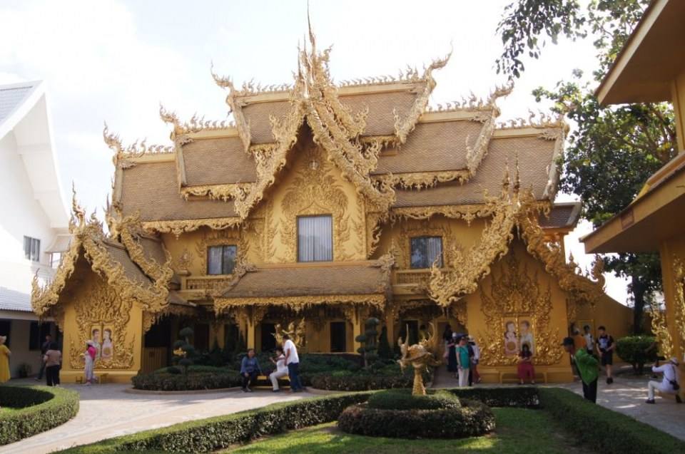 วัดร่องขุน เชียงราย น่าเที่ยว