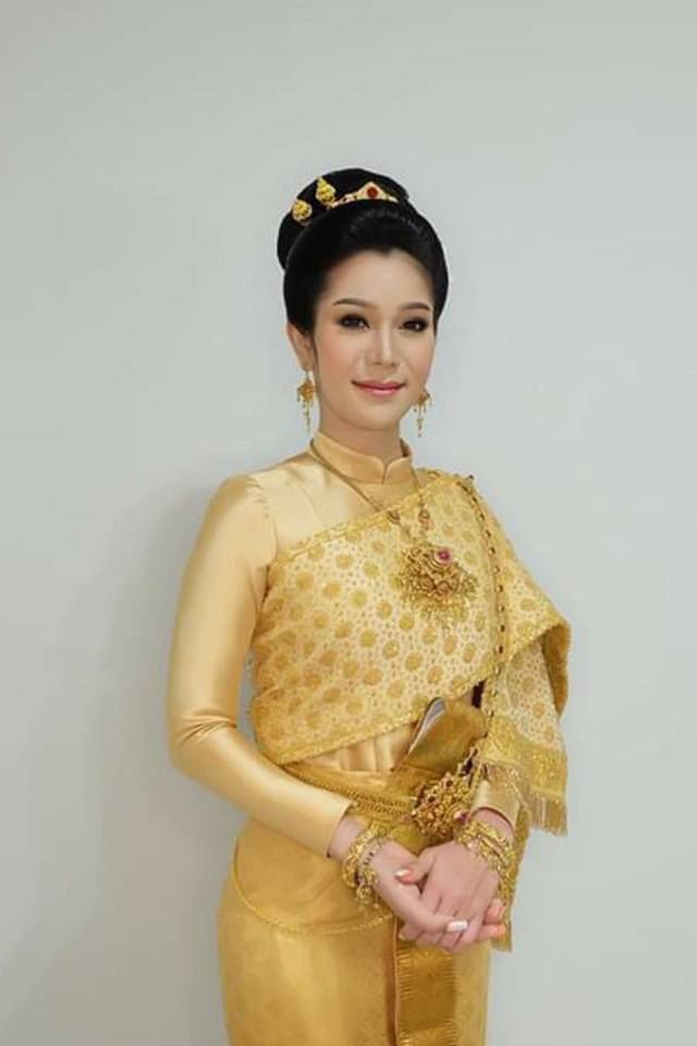 THAI DRESS | ชุดไทยศิวาลัย, Thailand.